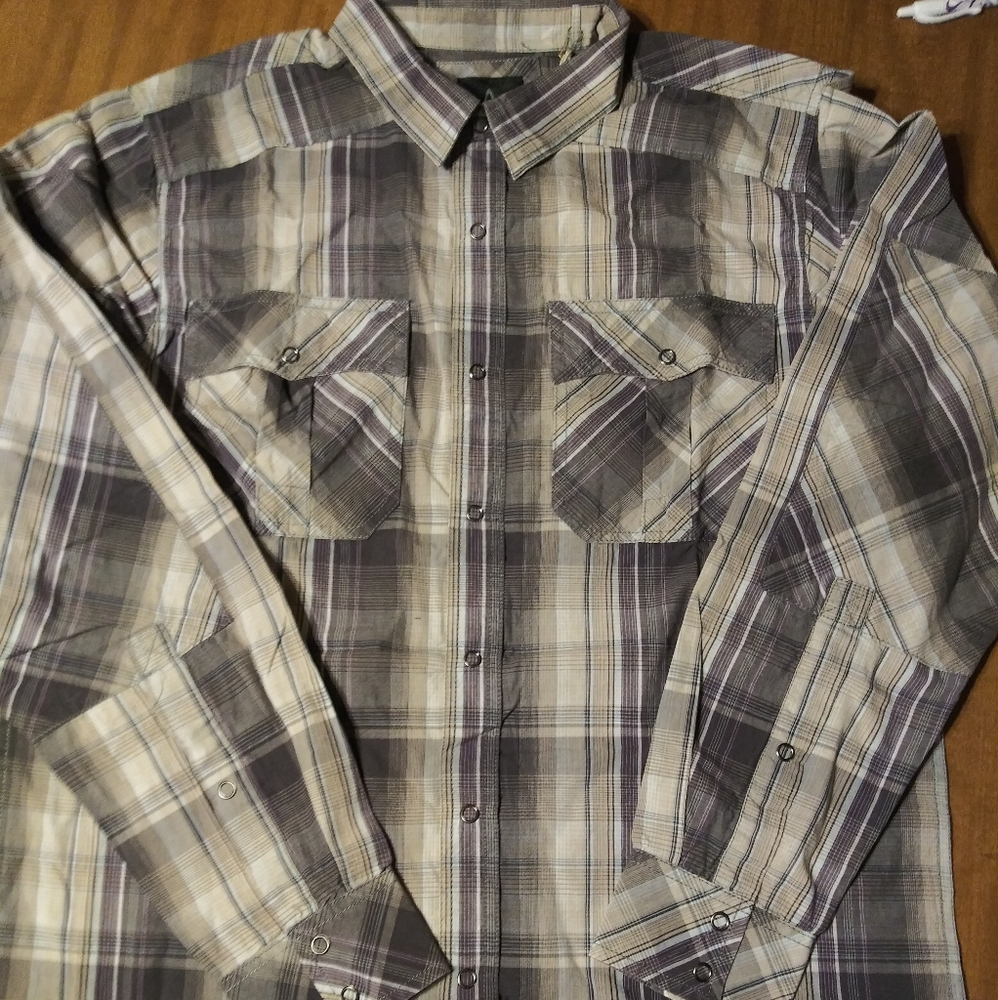 Prana Men's Button up Long sleeve shirt